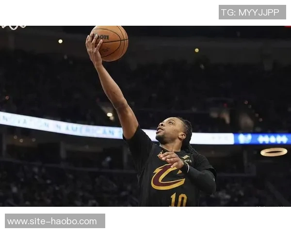 米切尔单节爆发斩获16分全场贡献24分5板5助4断展现全能表现