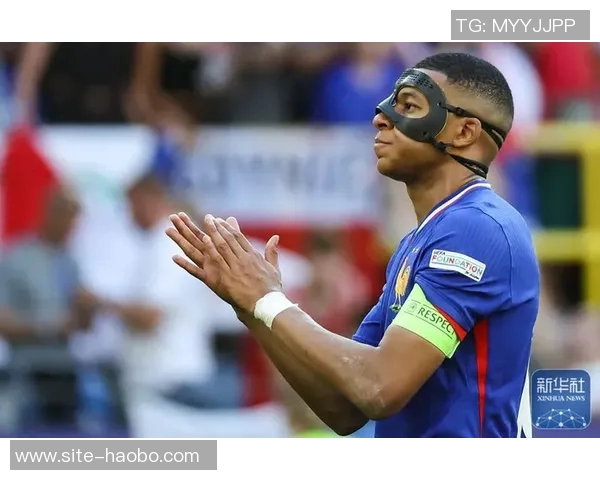 斯玛特谈塔图姆近况表示他精神状态良好并祝愿早日康复